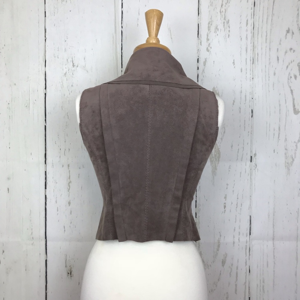BCBGMaxAzria Vest Faux-Suede Asymmetrical NWOT - Picture 5 of 8